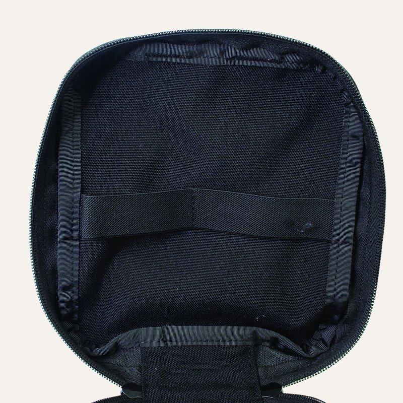 10056_CodeRed_IFAKBag_Empty_Detail2