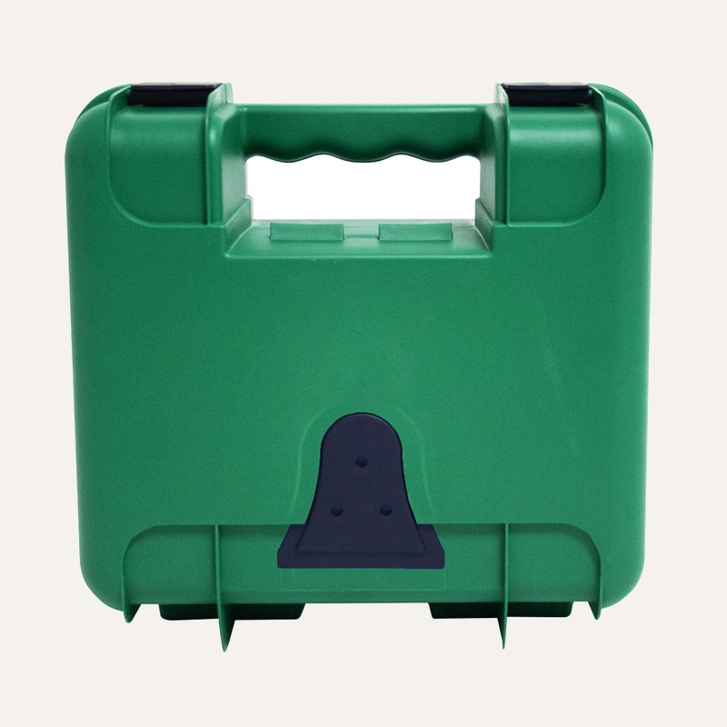 202_Titan_Small_Back