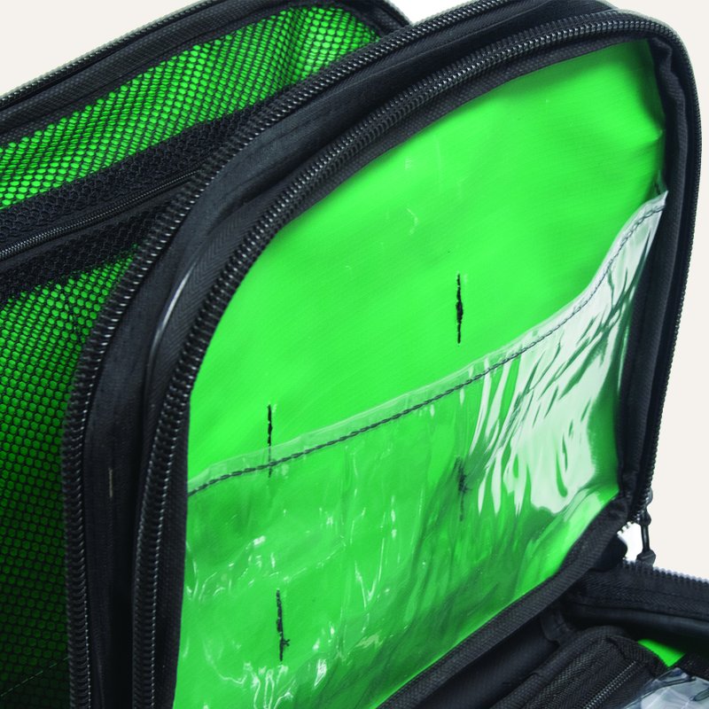 286_Technician_Inside_Detail