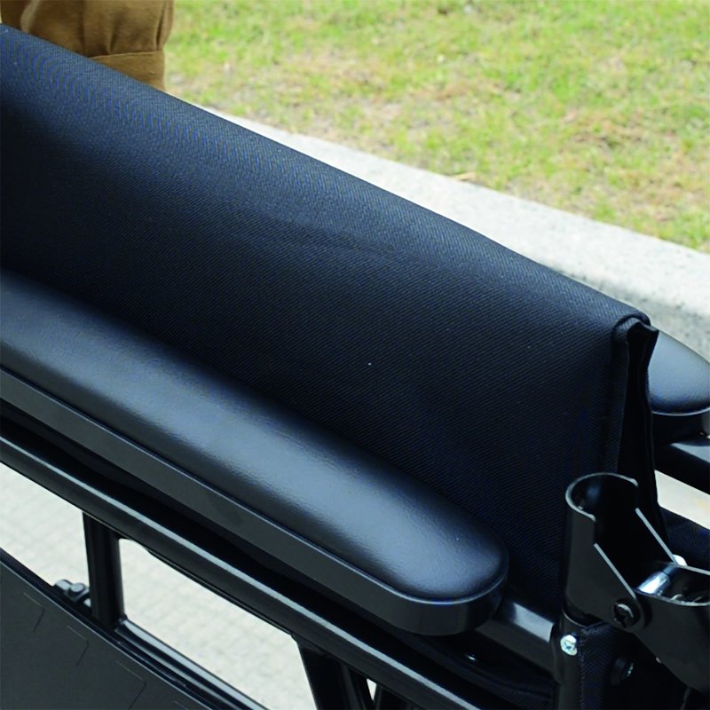 7800_TransitWheelchair_Detail01