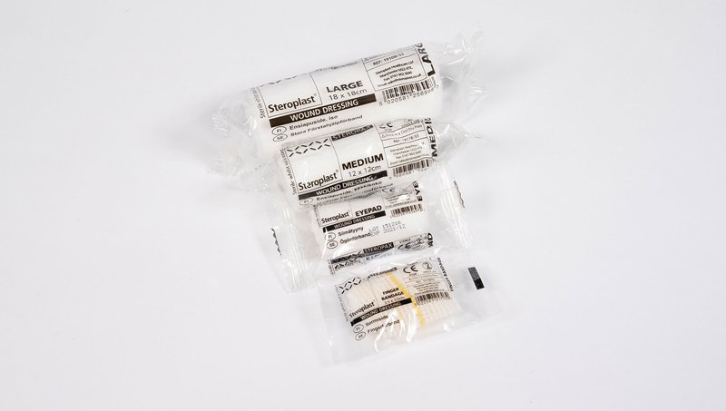 1910B_12 First-Aid-Dressings-Steropax
